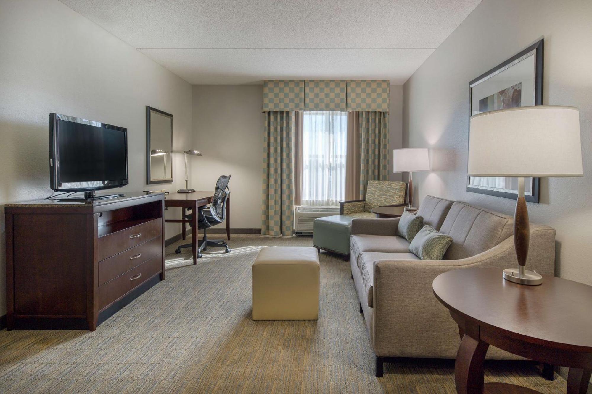 Hilton Garden Inn Durham Southpoint Exterior foto