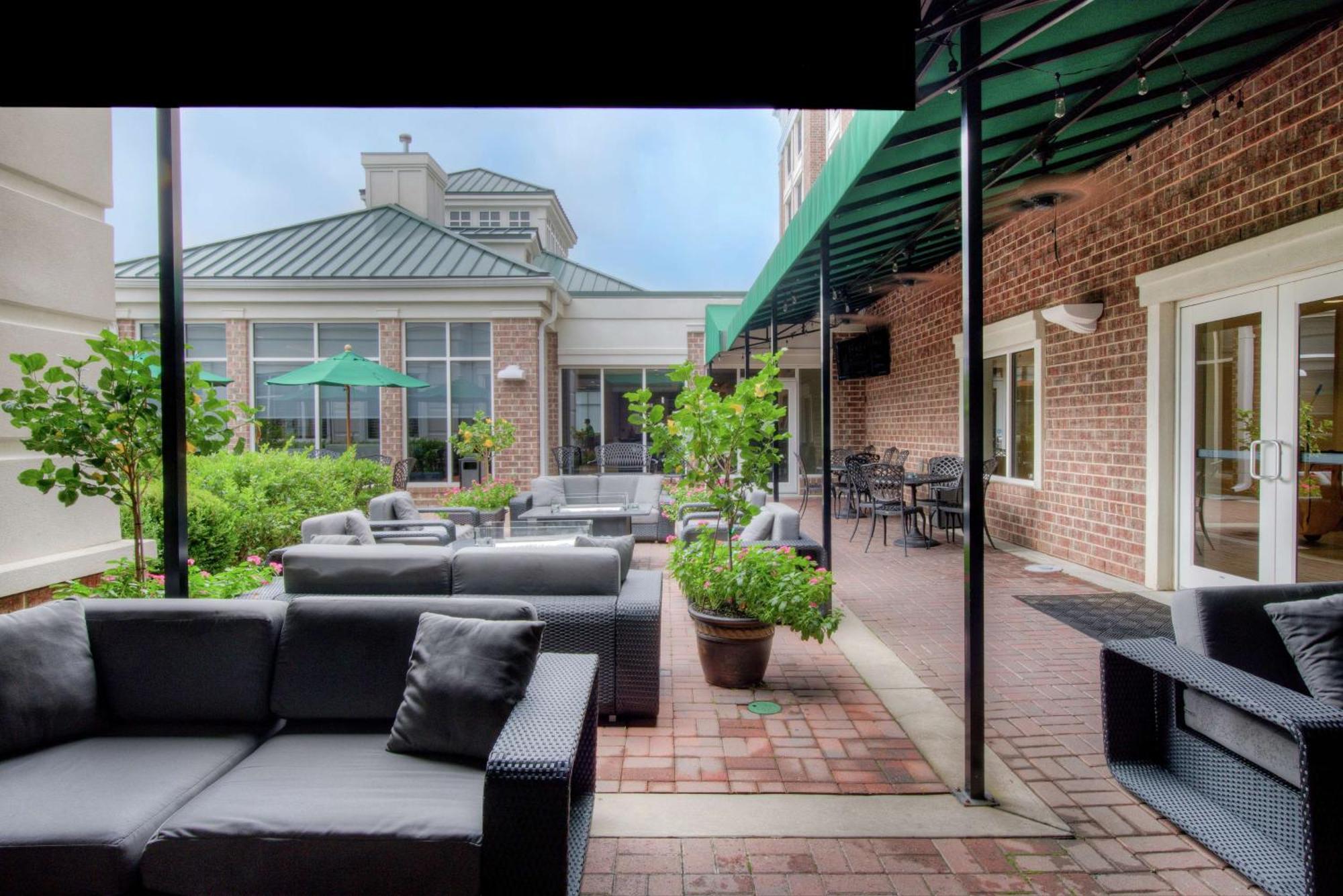 Hilton Garden Inn Durham Southpoint Exterior foto